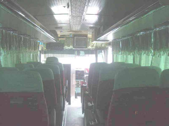 insideminibus26seaters2.jpg